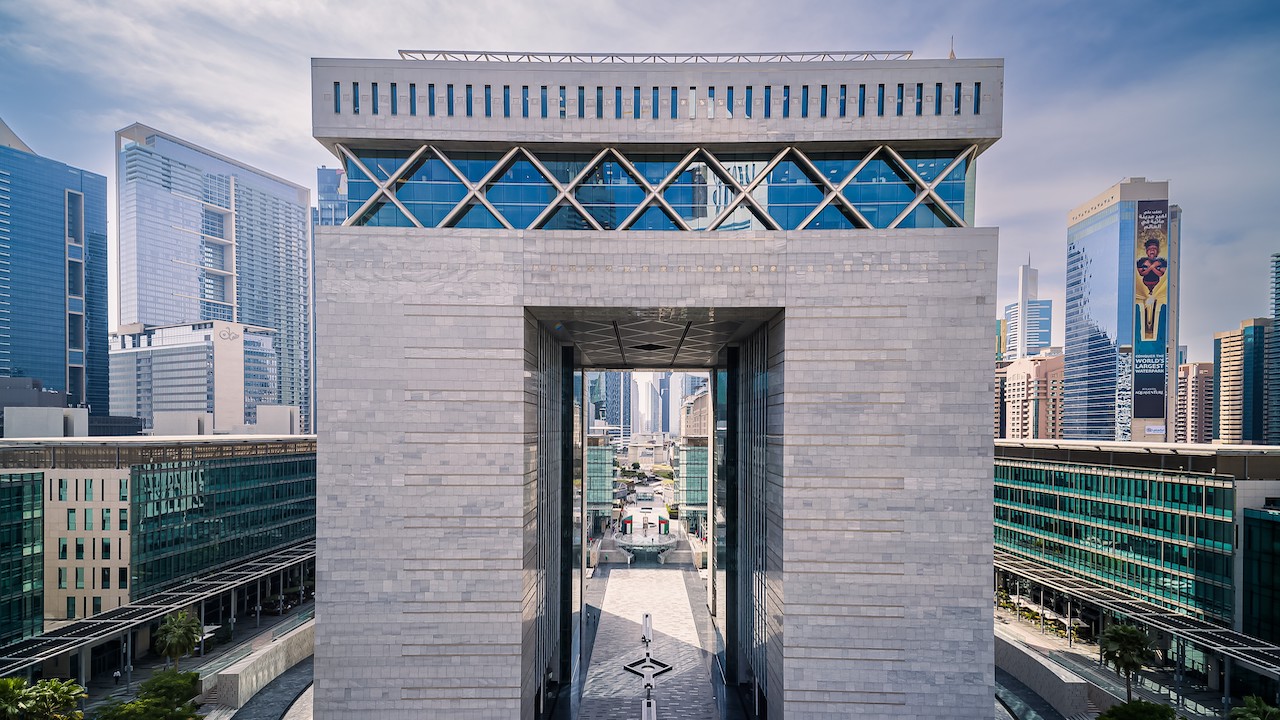 Why Dubai is a booming hotspot for fintech startups Featured Image