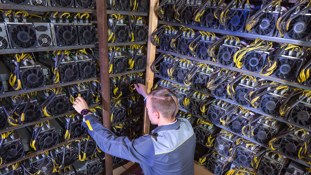 Here’s why bitcoin miners won’t go for a more climate-friendly alternative