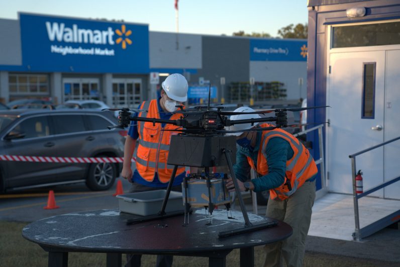 Walmart engineers drone delivery