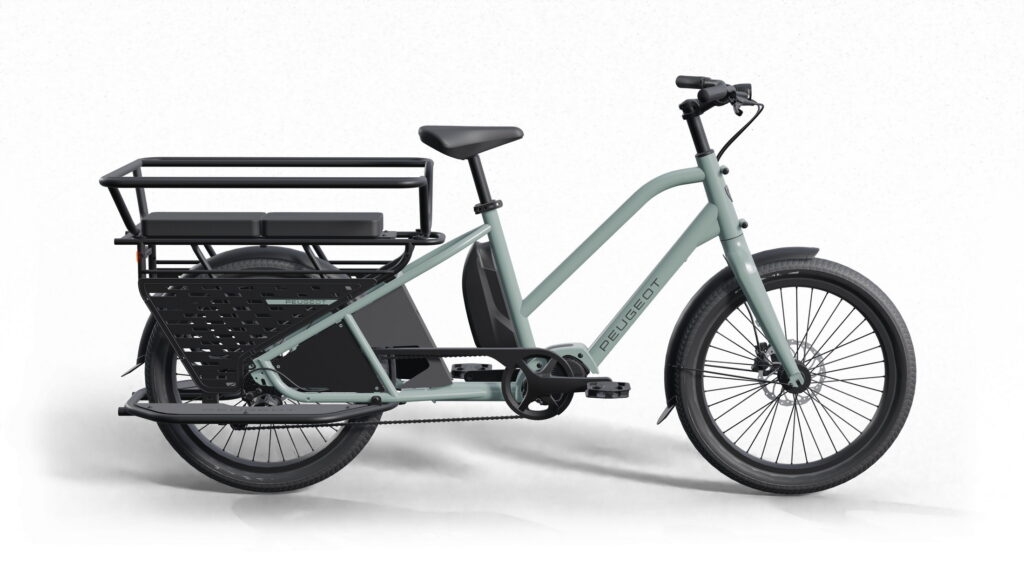 Peugeot-Cycles-Digital-e-Bike-cargo-bike-cycling
