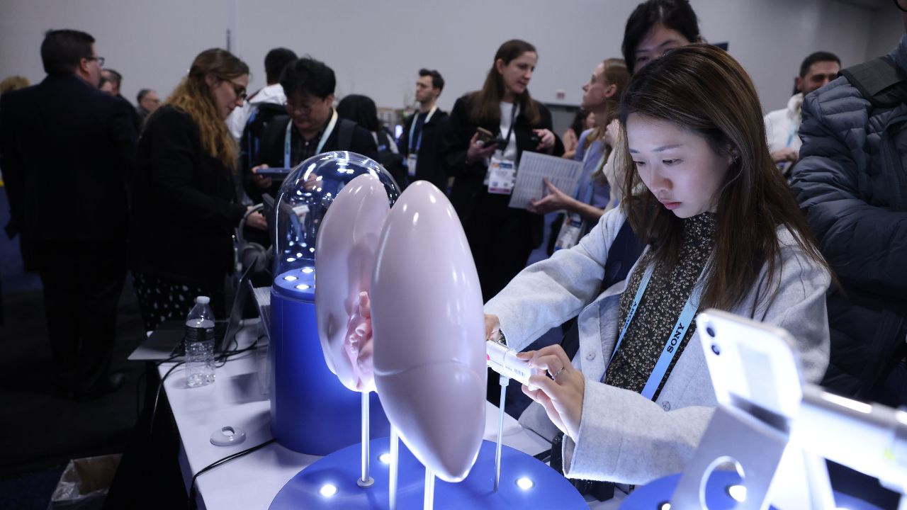 How your startup can prepare to win at the ‘Olympics of consumer technology’ Featured Image