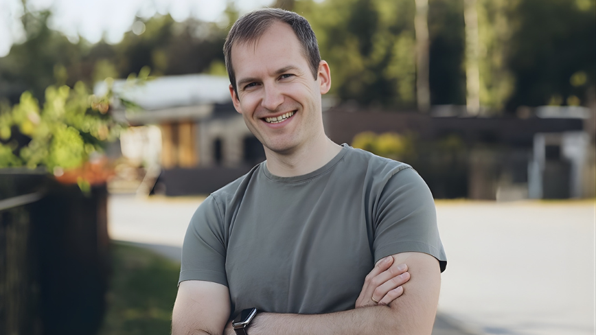 Pickmybrain raises $2.1M pre-seed