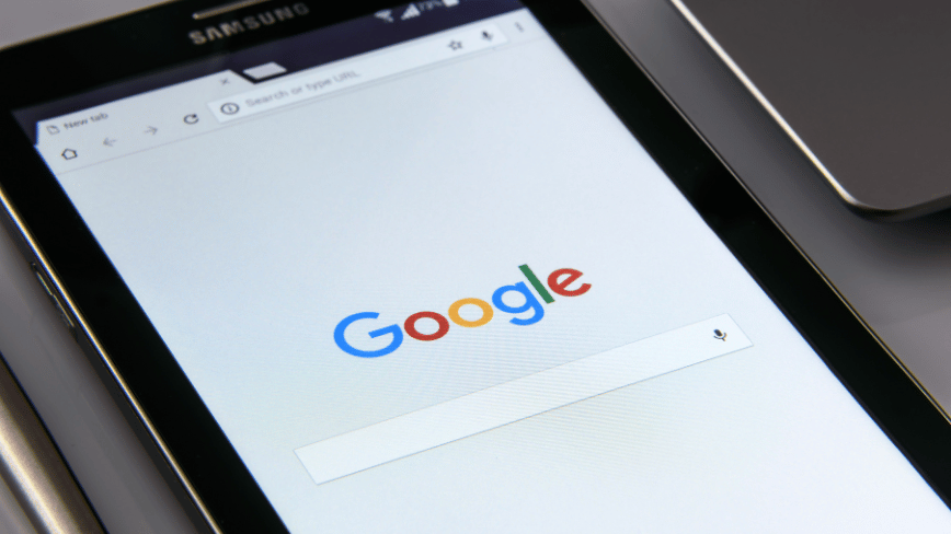 Google classifica il "back button hijacking" come spam: nuove regole dal 2026